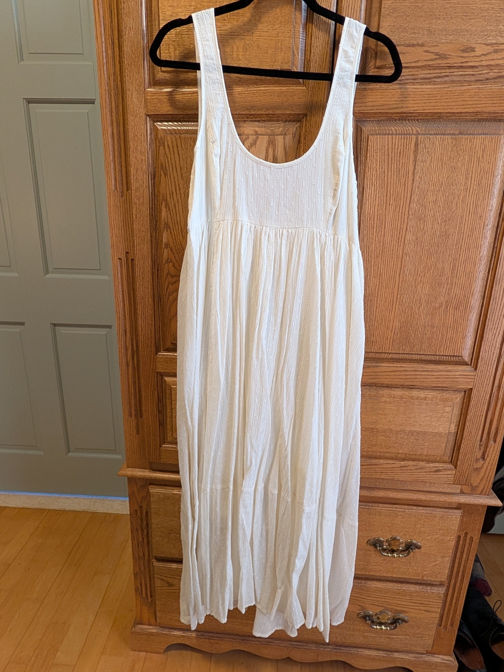 Urban Outfitters Ivory Sleeveless Maxi Dress